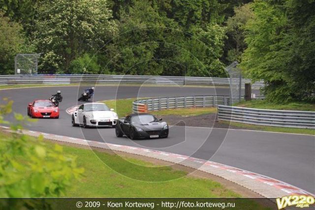 Me, a 997 GT2 and JJJ at the 'ring