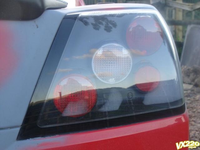 Tail light offside-1.jpg