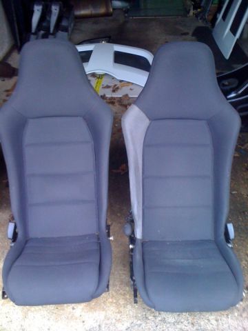 Pair Seats